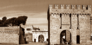 Porta Maggiore magenta